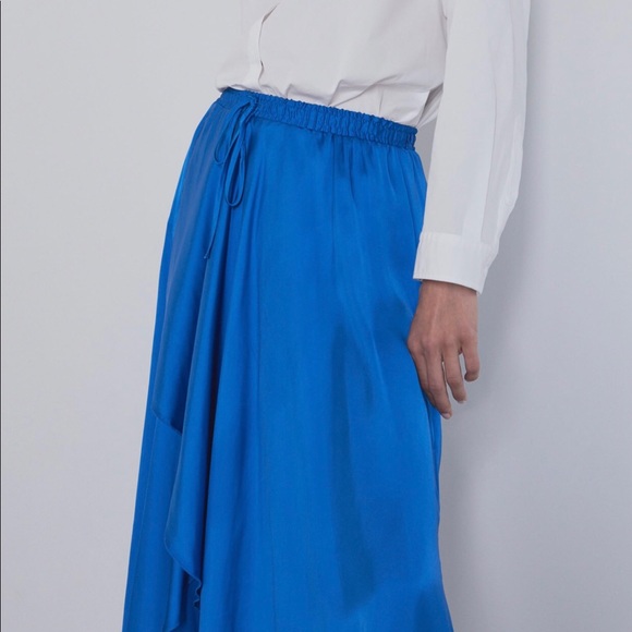 Zara NWT Asymmetrical blue Skirt - Picture 7 of 9